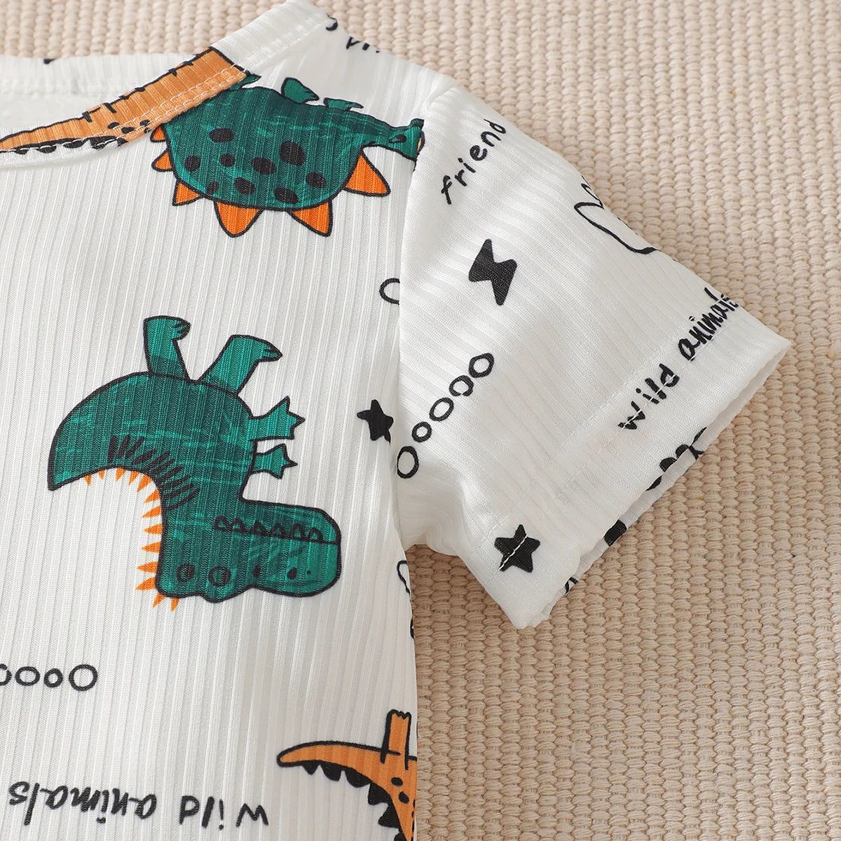 Summer Dinosaur & Letter Print T-Shirt and Shorts Set for Boys and Girls