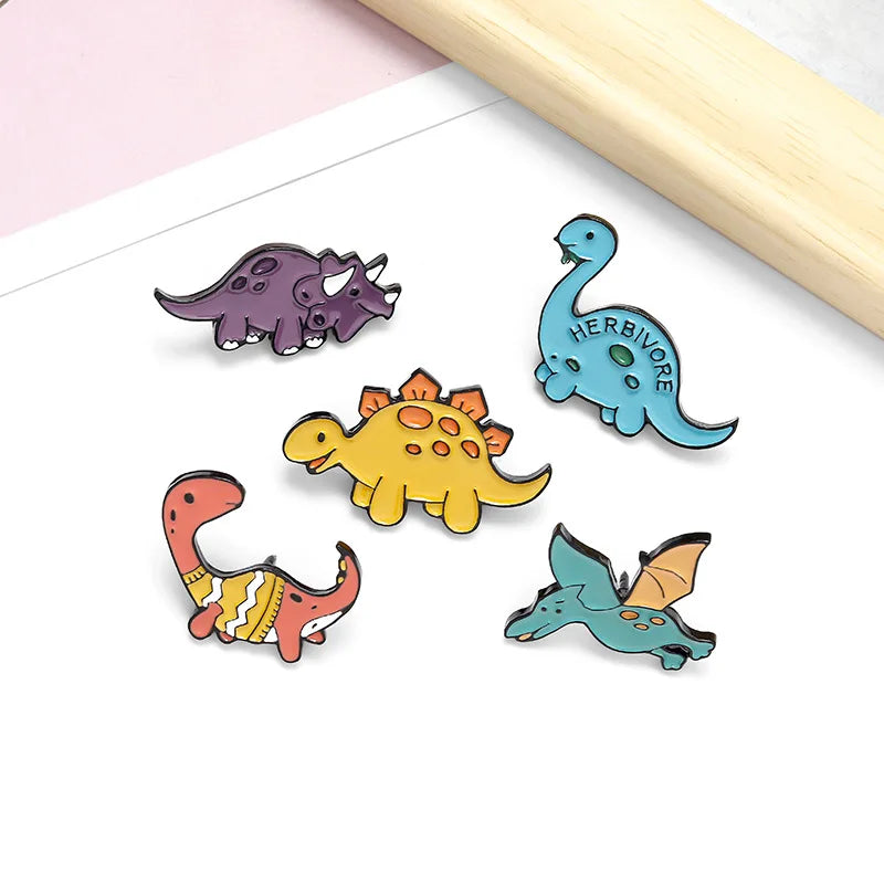 Dinosaur Pterosaur Triceratops carton Enamel Pin Custom Brooch Clothes Rose Planet Animal Badge for Bag Lapel Jewelry Gift f