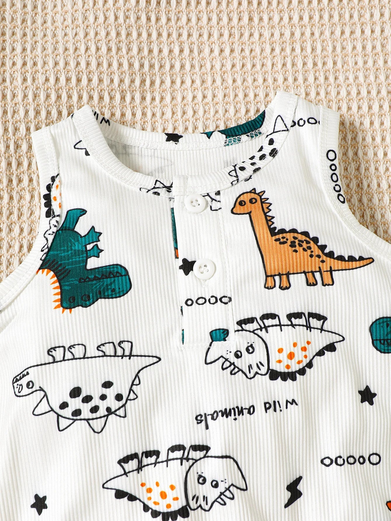 Breathable Thin Crewneck Sleeveless Vest Harbin Boys And Girls Baby Cartoon Dinosaur Print Triangle Onesie Cute Hat Two-PieceSet